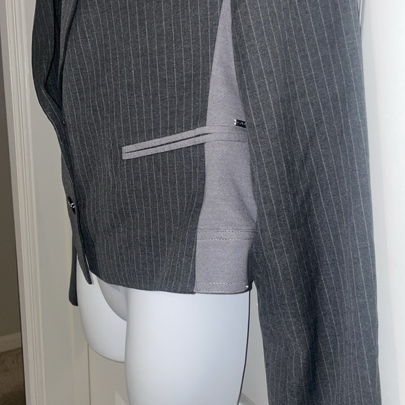 DKNY Short Blazer - Picture 3 of 5